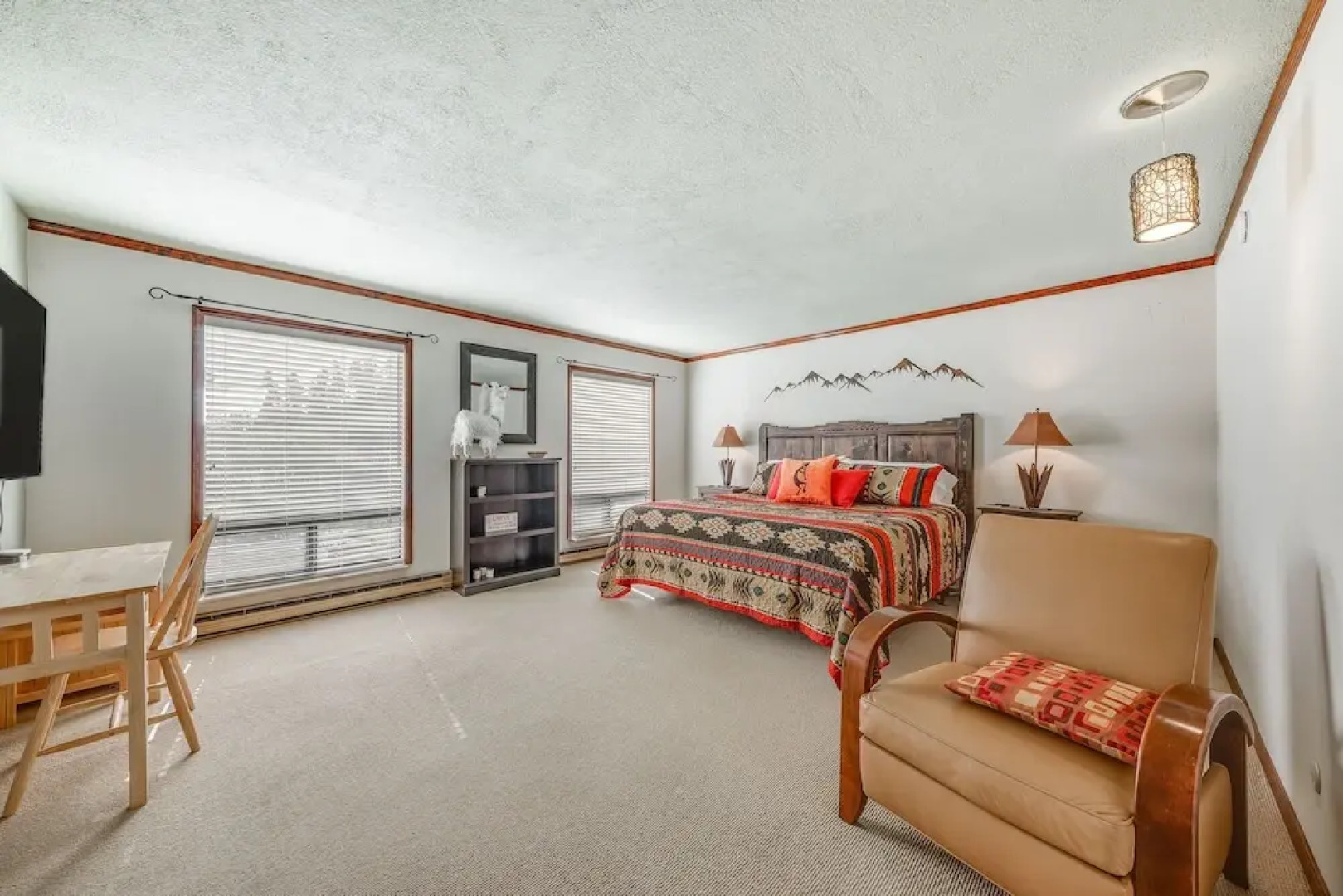 Cloudcroft Cabin w/ View ~ 4 Mi to Ski Cloudcroft!