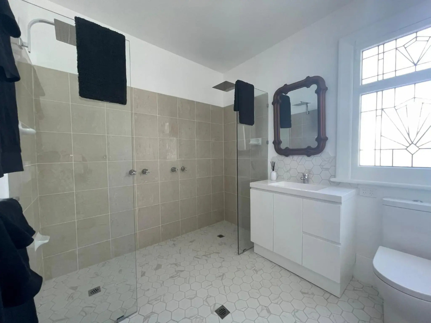 The Manor Apartments