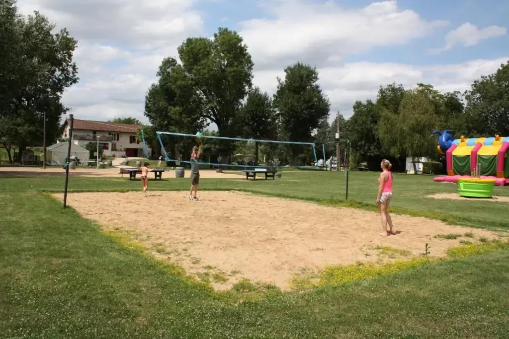 Camping Aux Rives du Soleil