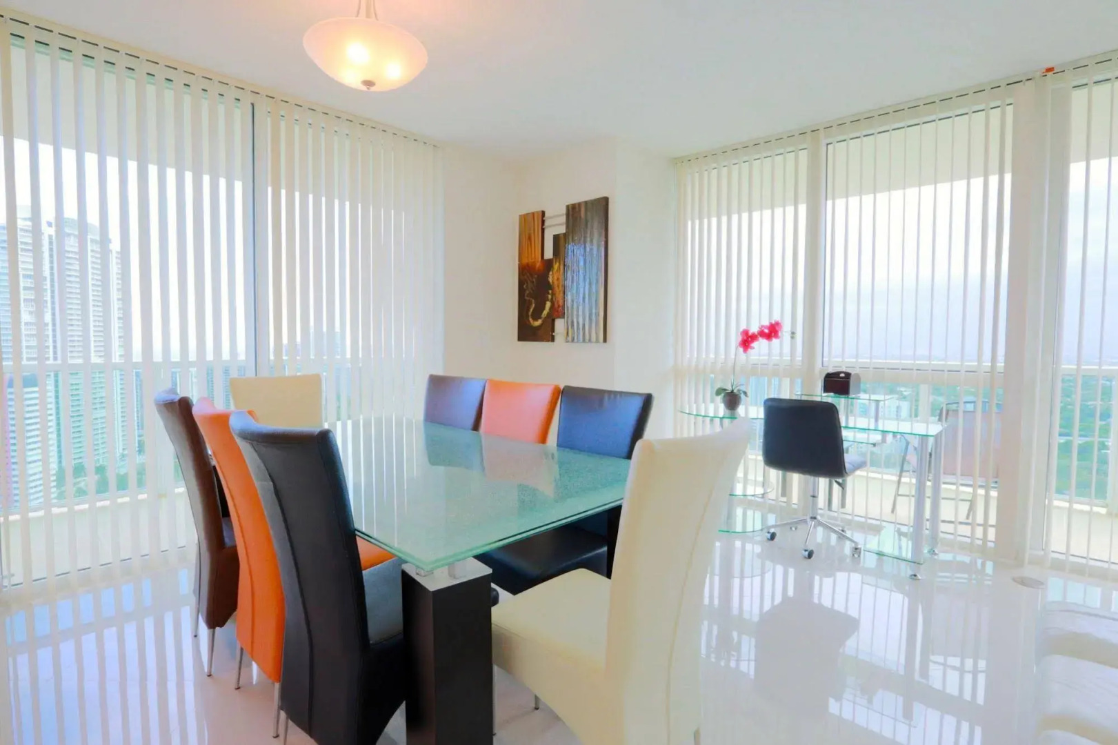 Pelican Residence at One Broadway