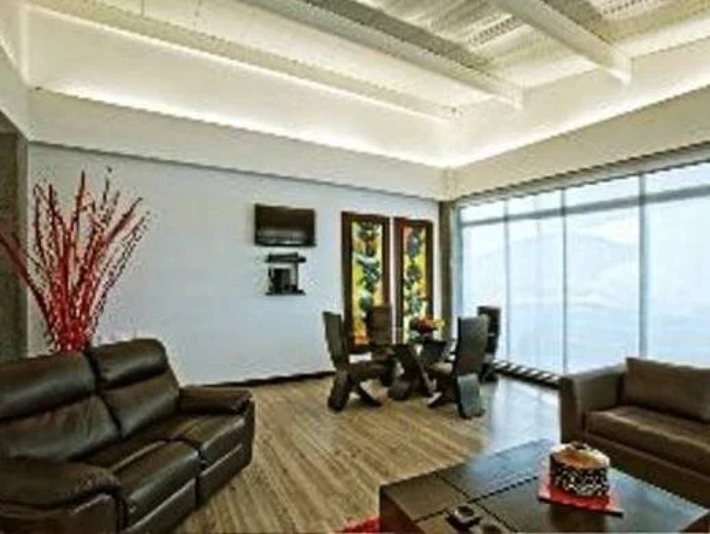 Hábitat Suites Hotel