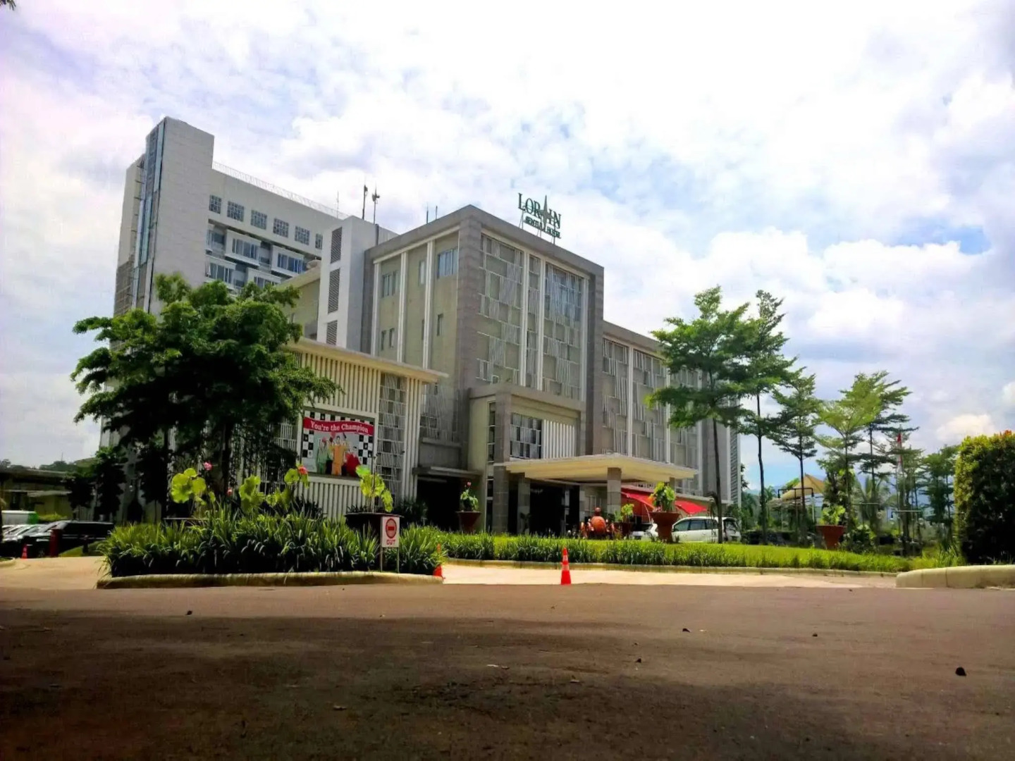 Lorin Sentul Hotel