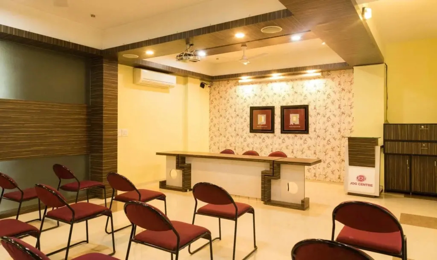 Treebo Trend Jog Centre