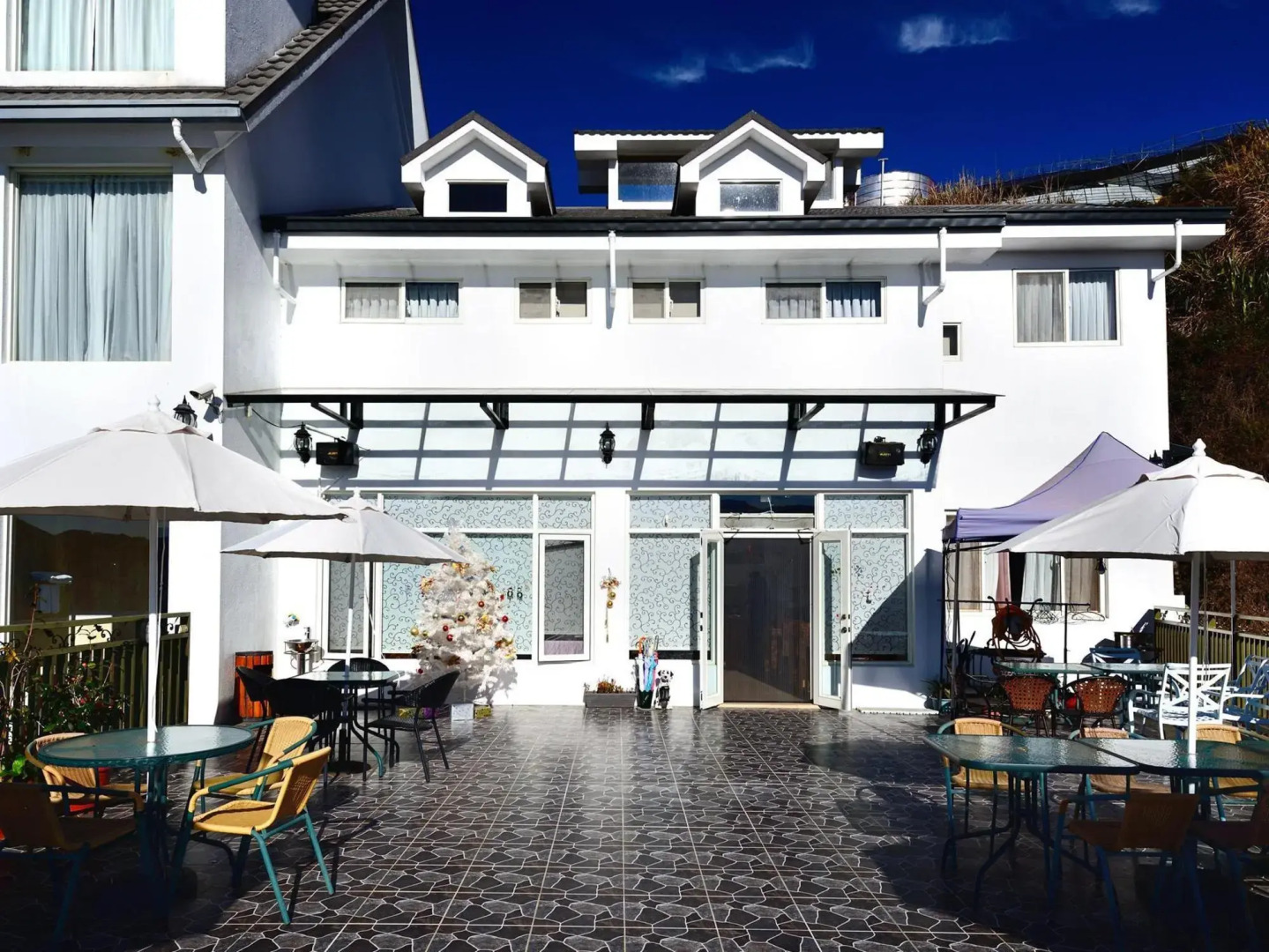 Love Chingjing Mori Bed and Breakfast