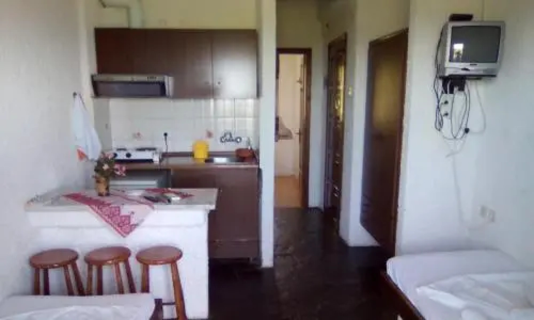 Alexandros Maisonettes & Apartments