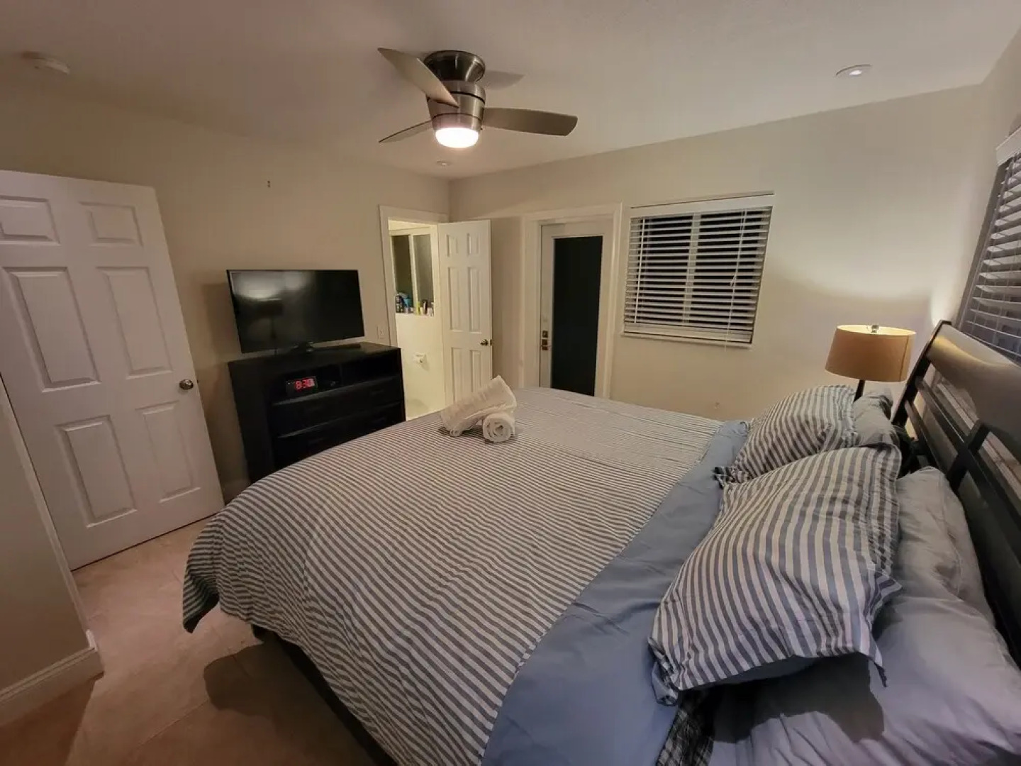 Shangri-la 3 Bedroom Home by RedAwning