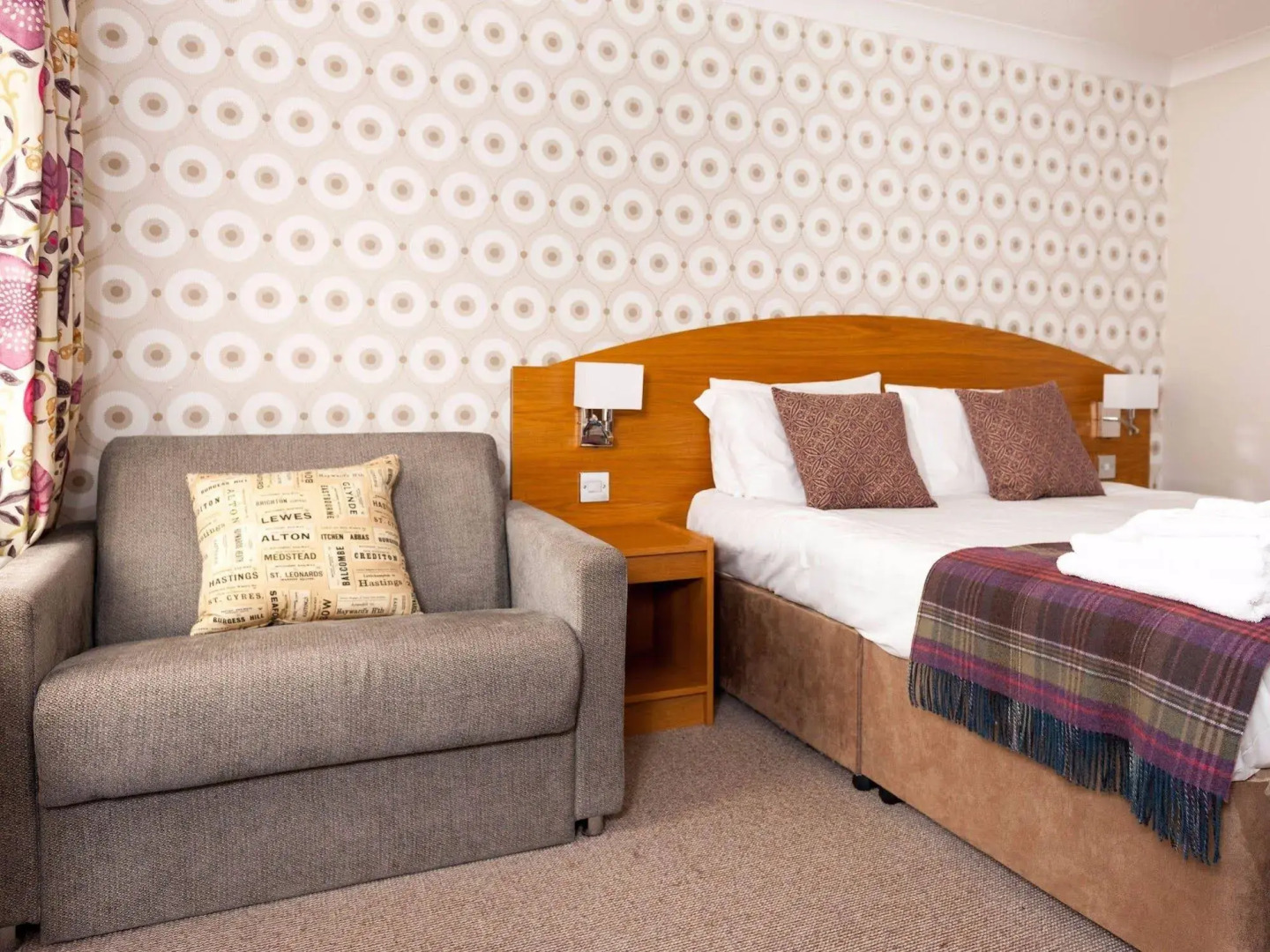 The Avon Causeway Hotel