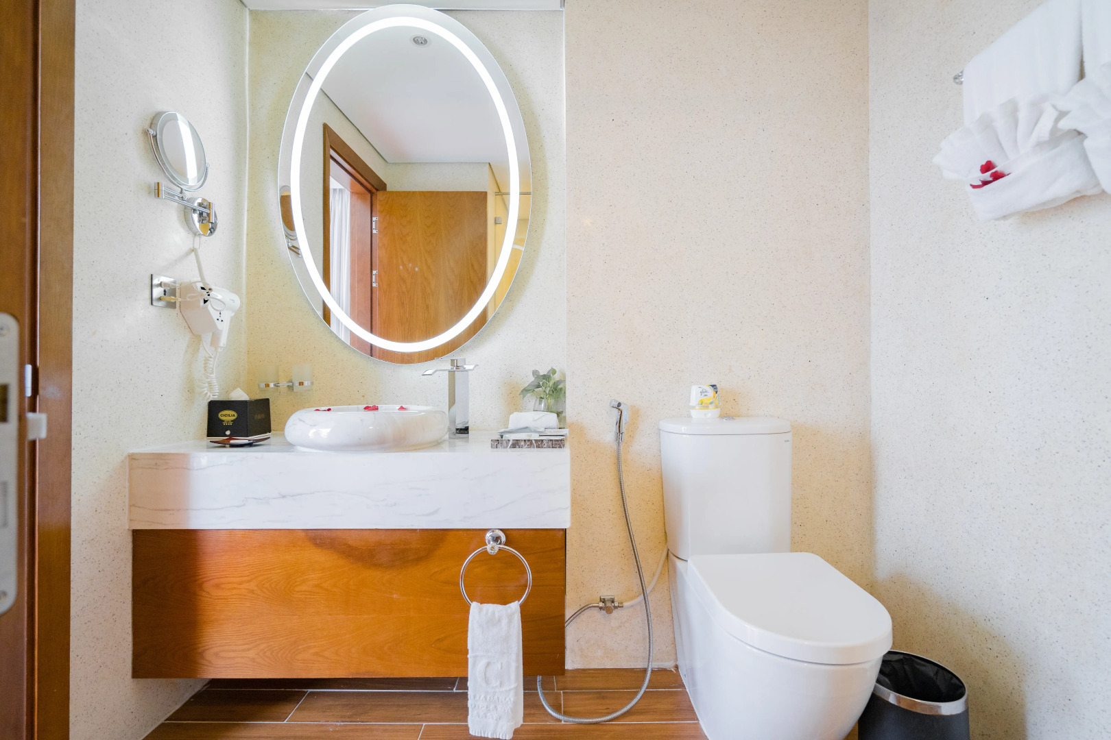 Cicilia Hotels & Spa Danang