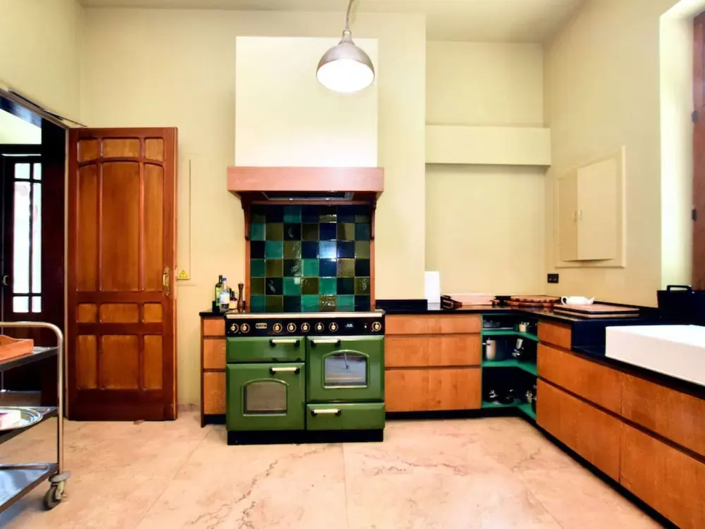 A Beautiful Art Nouveau House With an Enormous Garden