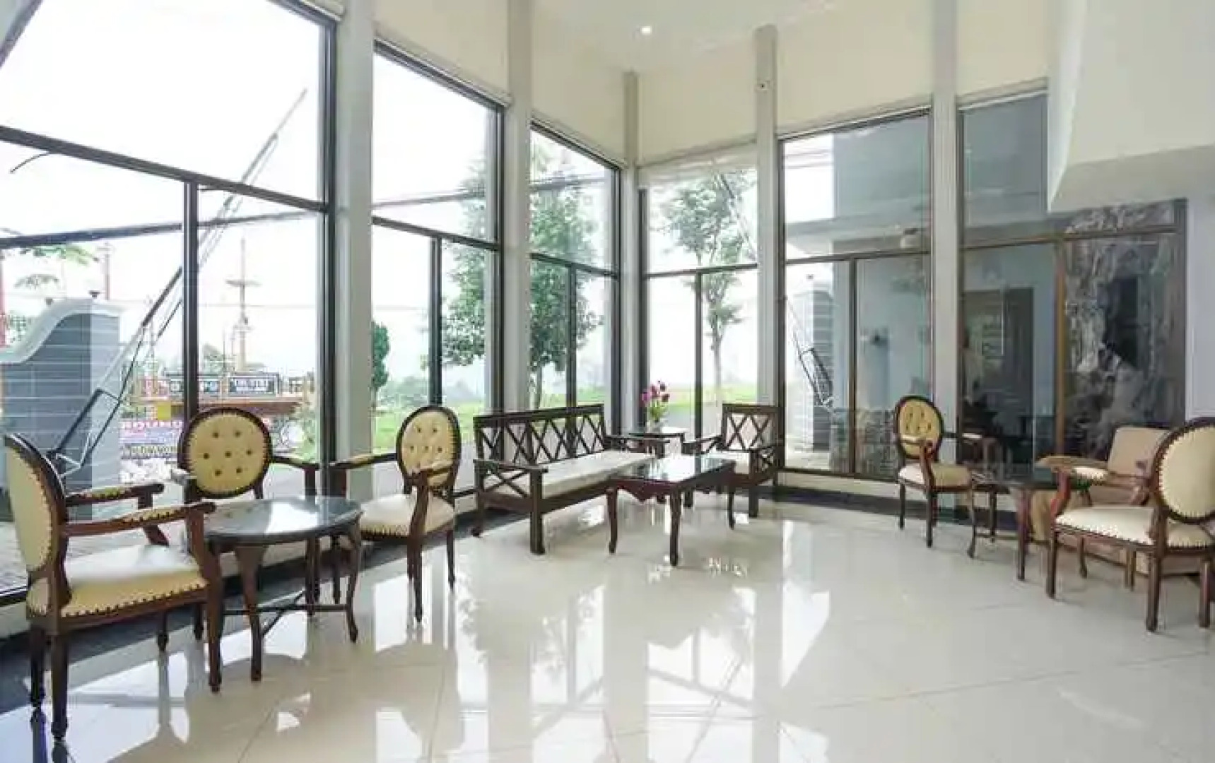 OYO 309 Avila Ketapan Rame Hotel