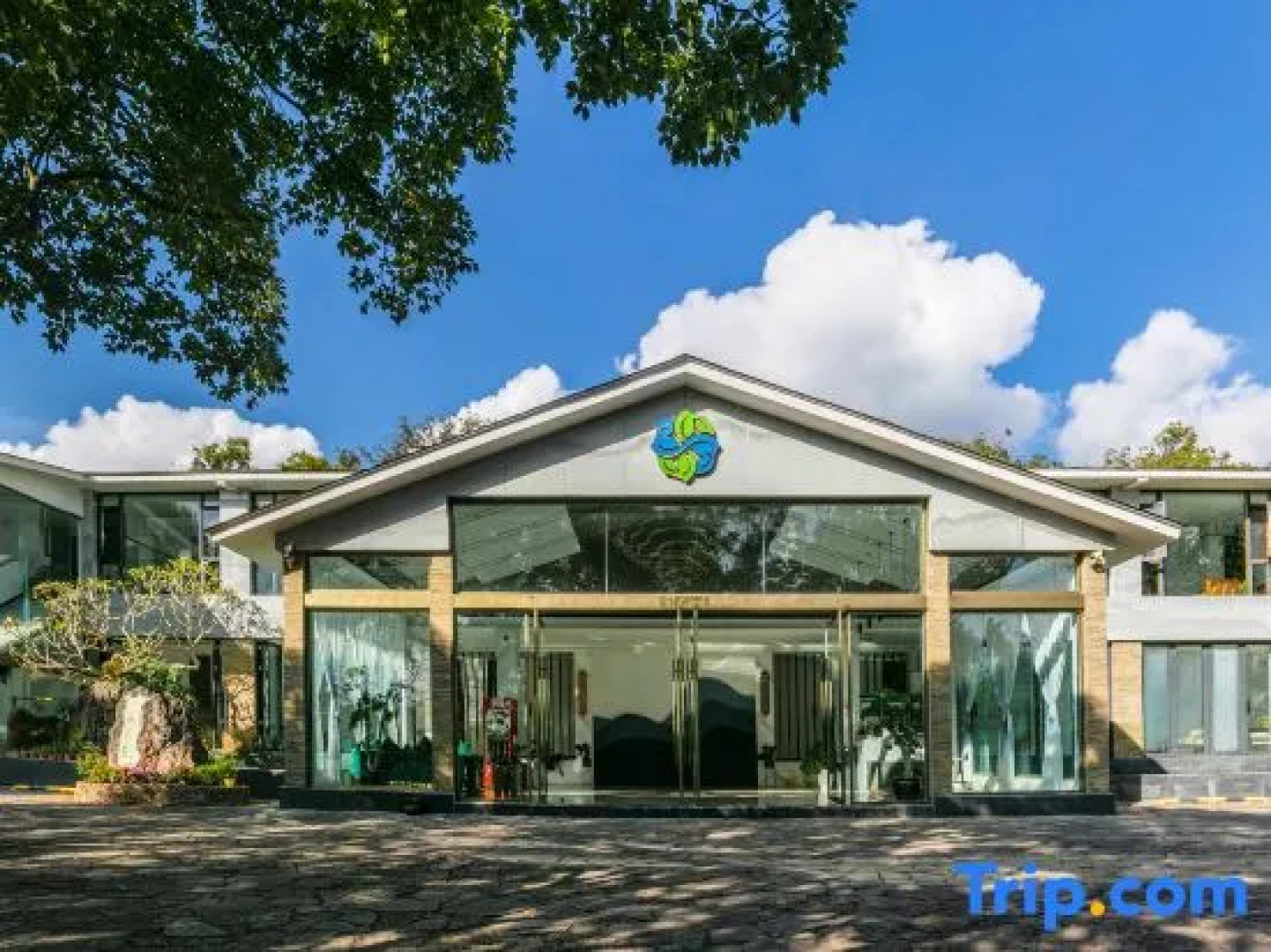 Pu'er Tea Garden Resort Hotel(Pu'er Tea Expo Garden)