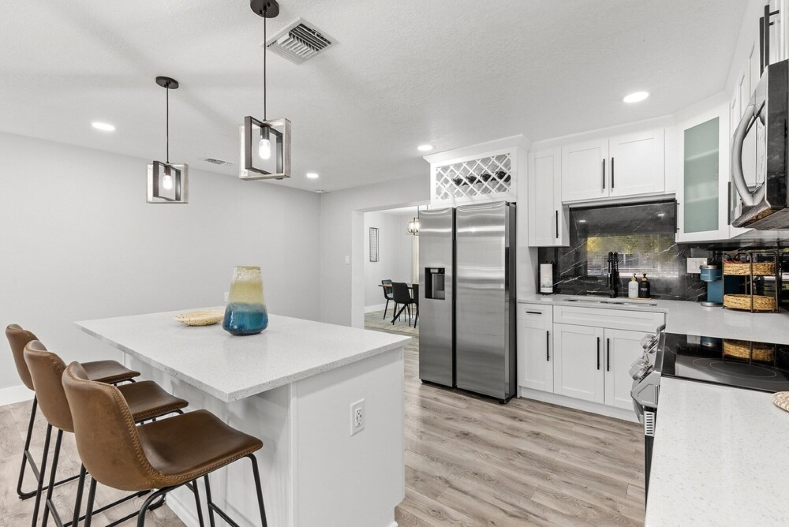 NEW Mid Century Modern Largo Retreat