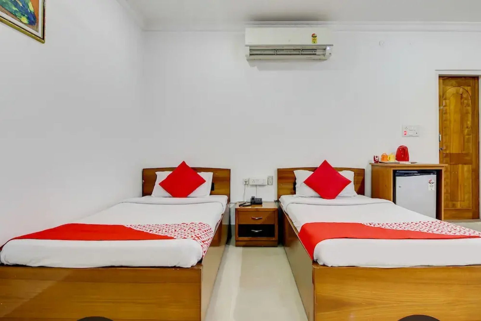 Hotel Royal Park by OYO Rooms