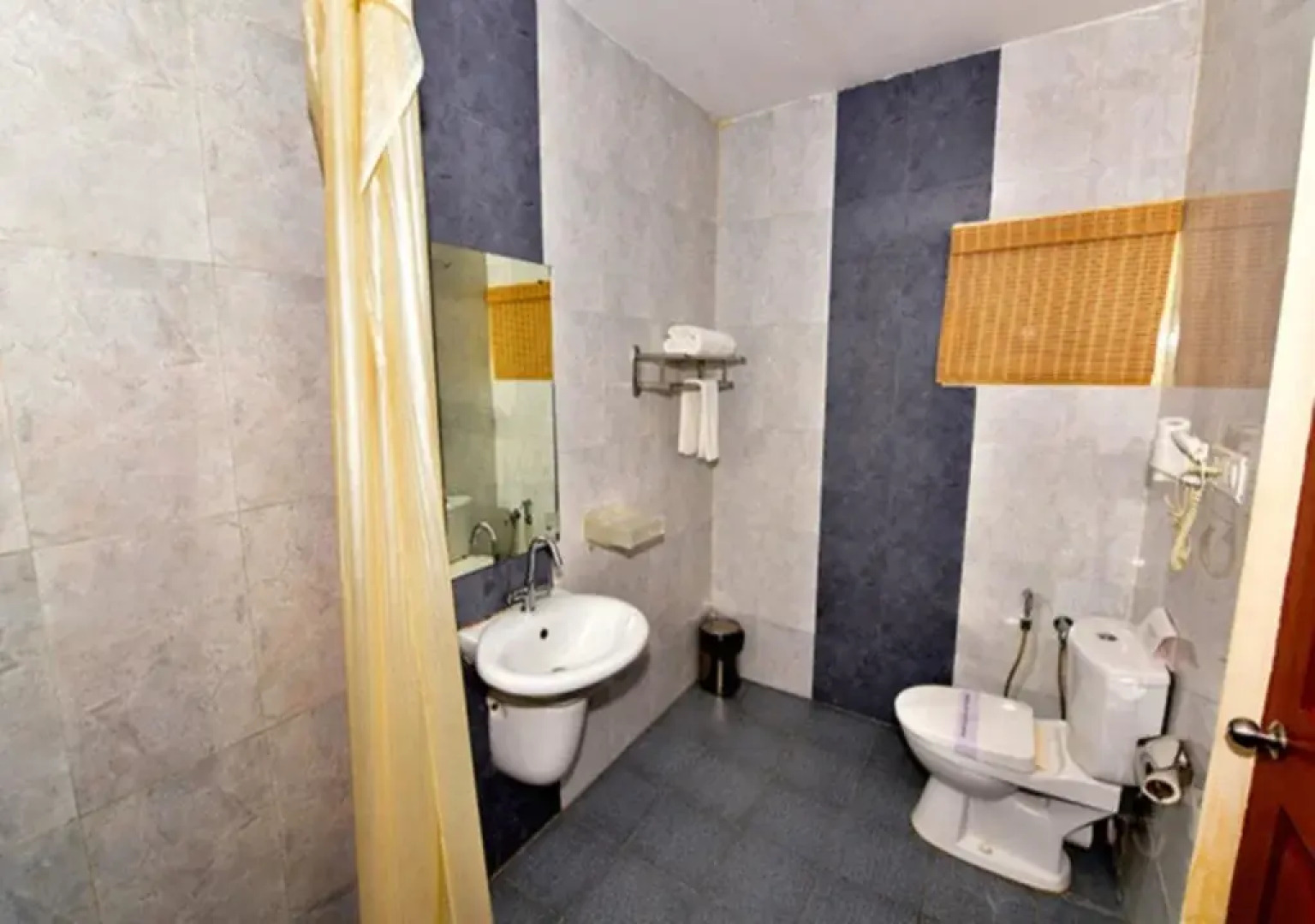 Athirappilly Residency