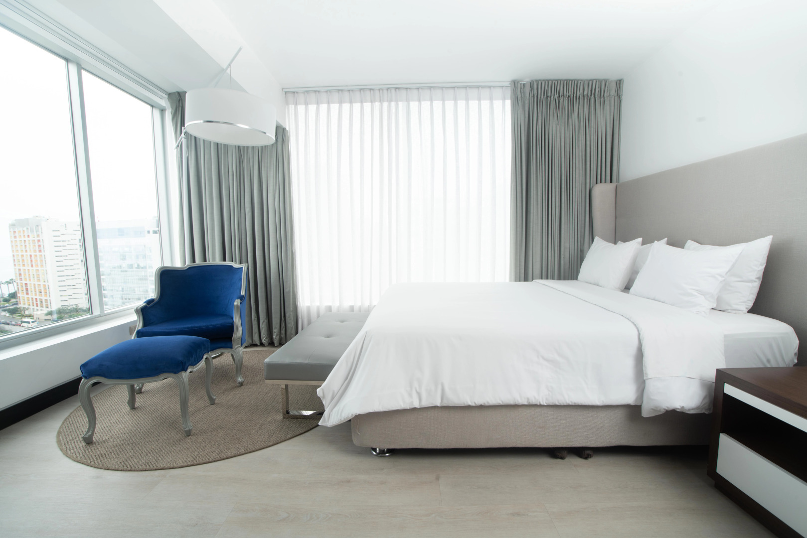 Radisson Hotel Decapolis Miraflores