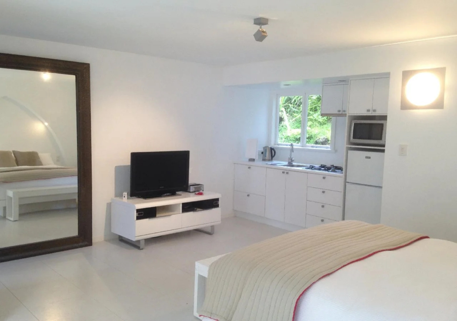 Ohiwa Seascape Studios