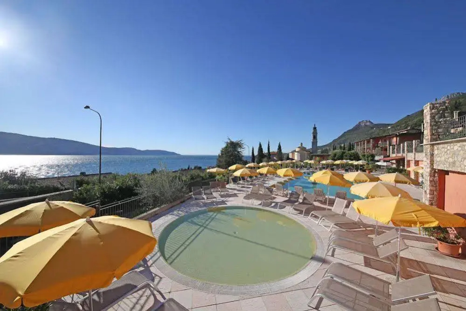 Residence Borgo Dei Limoni