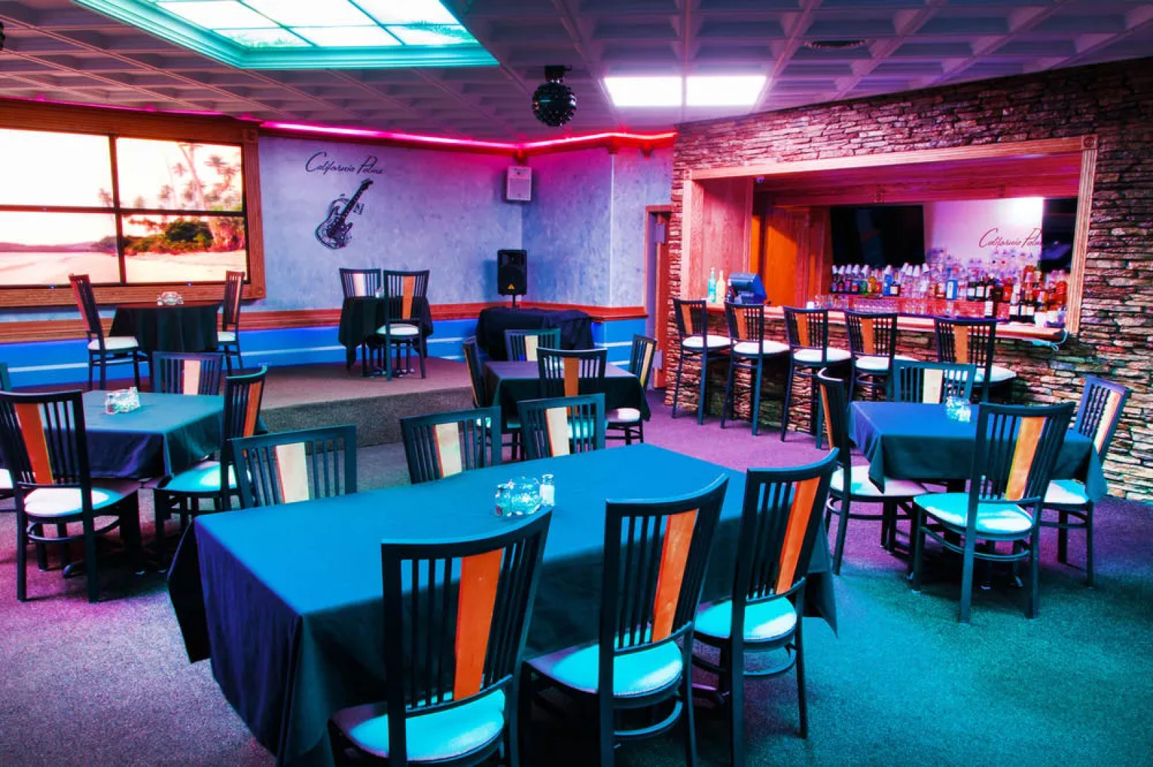 California Palms Hotel & Suites