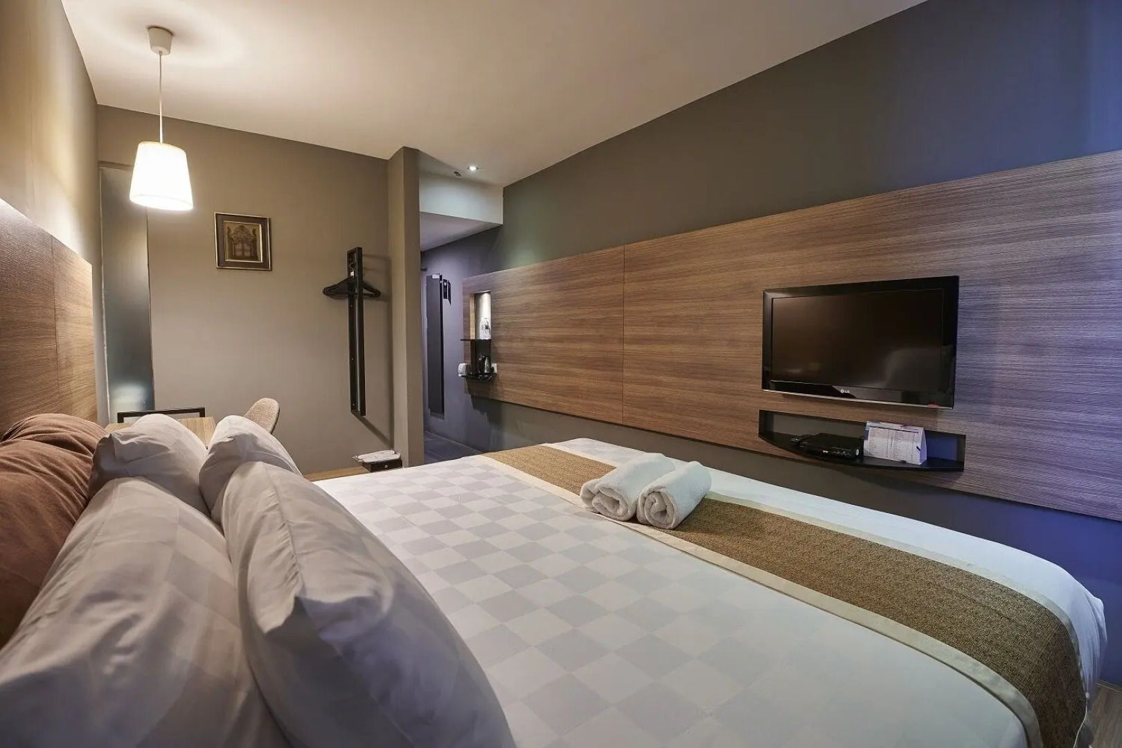 The Leverage Business Hotel Mergong