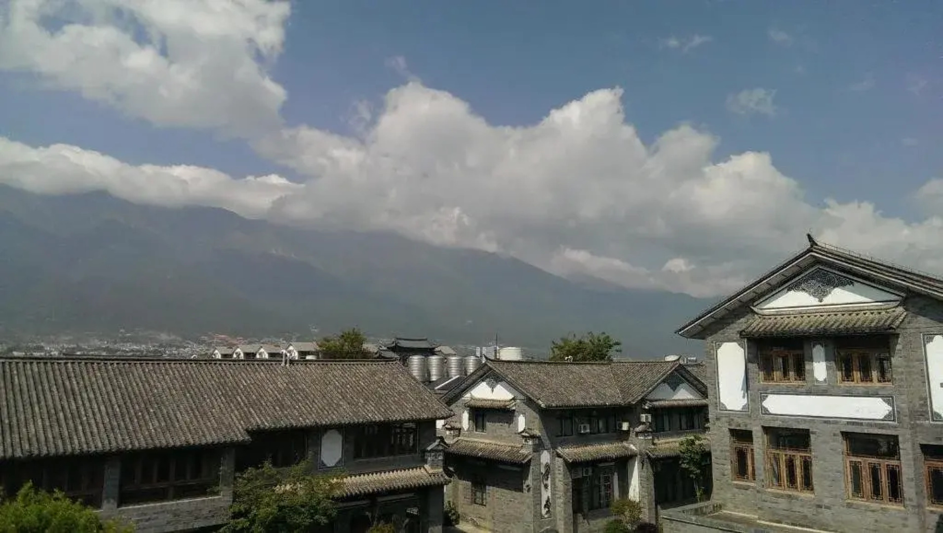 Yunzhishang Hotel Dali Ancient Town Miwan