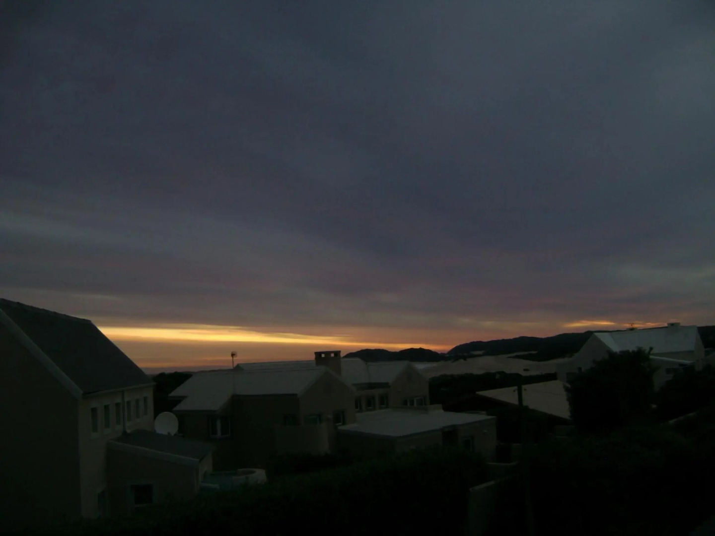 Beautiful Cottage Fantastic Beach