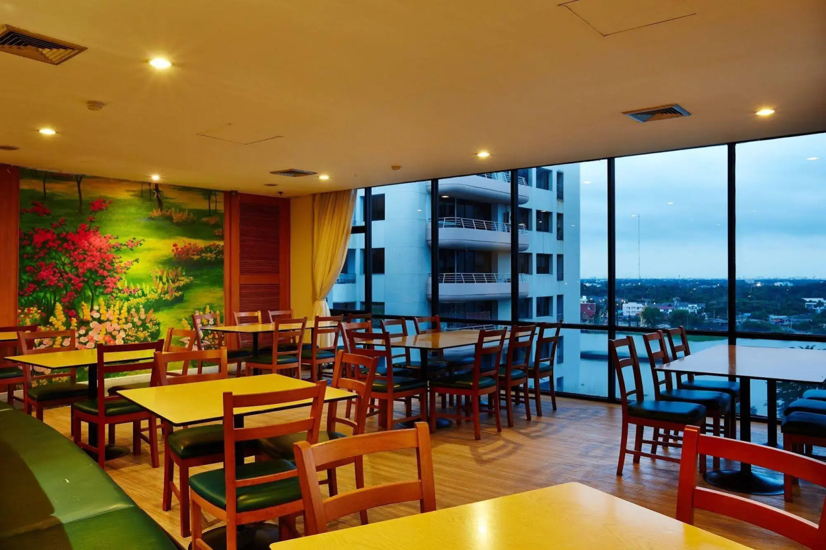 Riverine Place Hotel and Residence