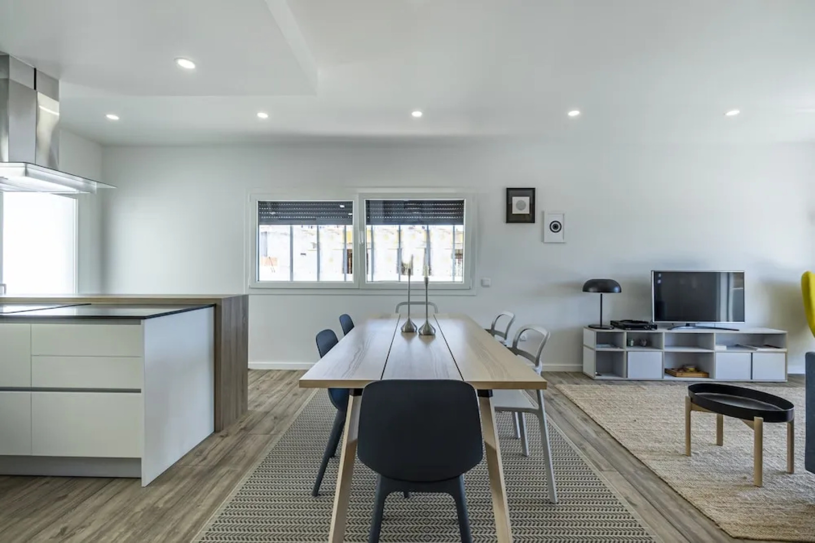 Captivating 4-bed House in Cadaval District-lisbon