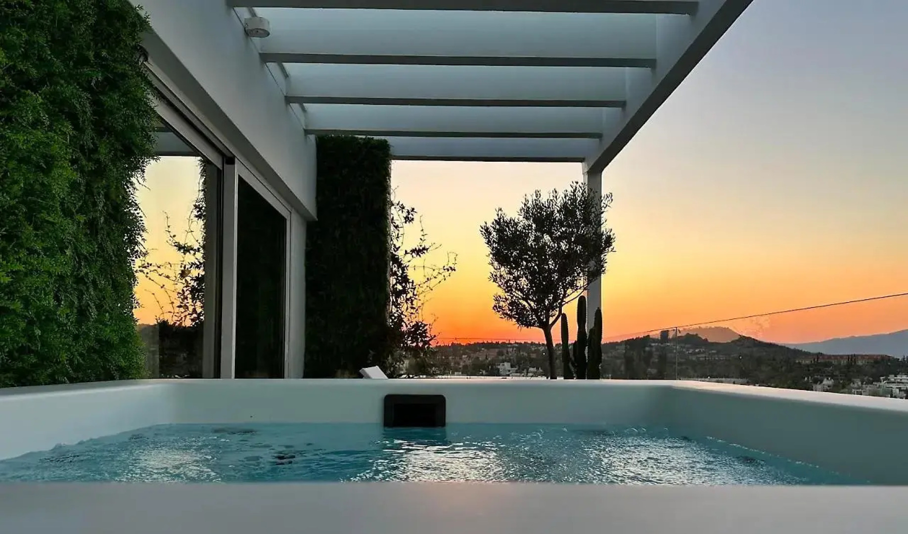 The One 360 Skyline Penthouse Athens