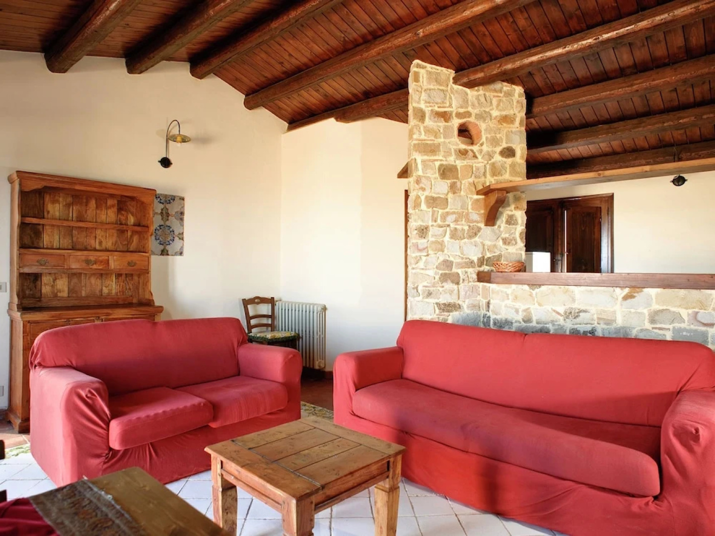 Beautiful Villa With Large Garden, Pool and Breathtaking Views