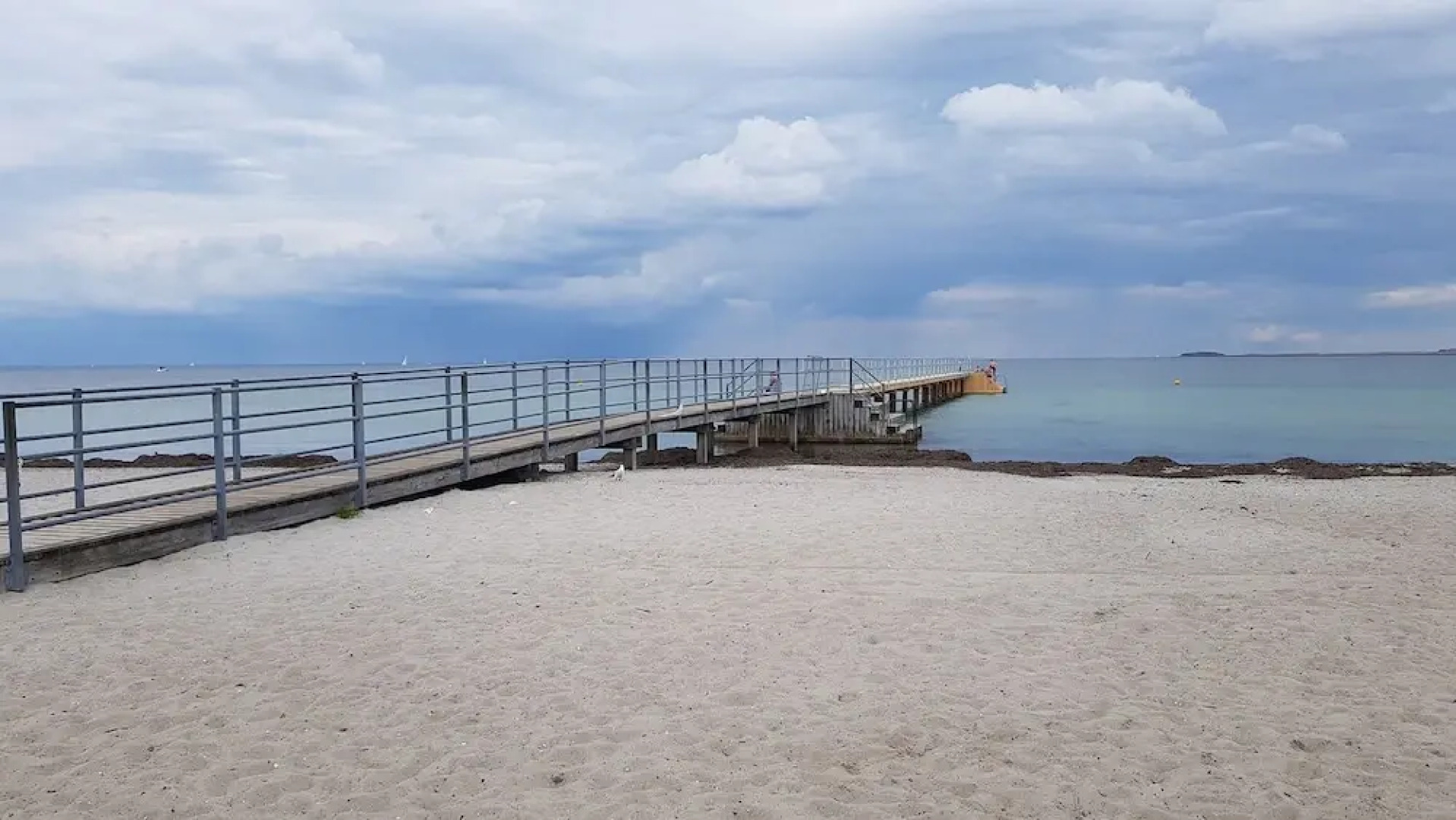 Villa Apartment With Private Garden