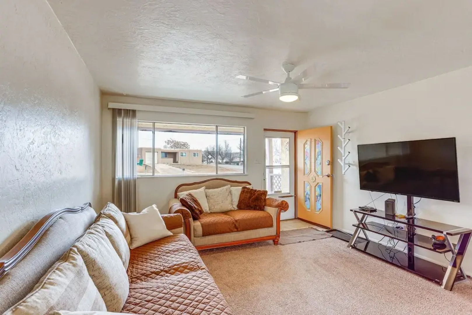 Farmington Family House: 4 Mi to Lake!