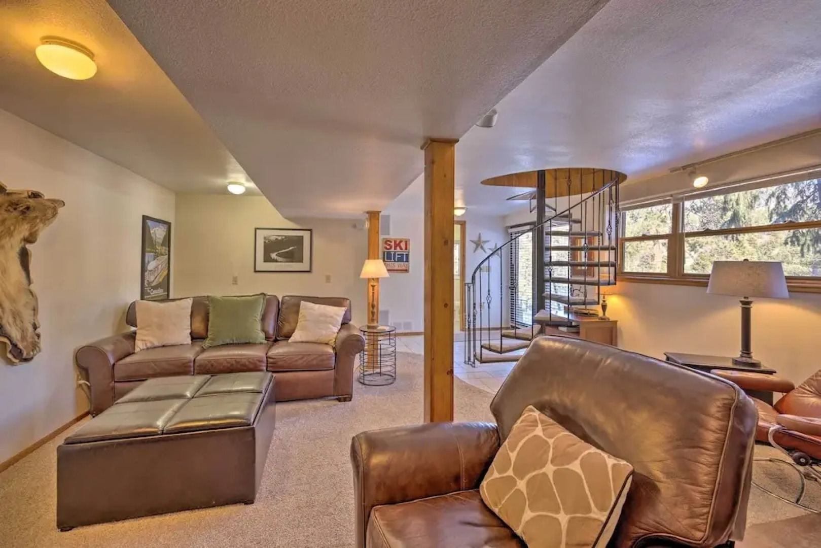 Cozy CO Rocky Mountain Retreat Near Pikes Peak!