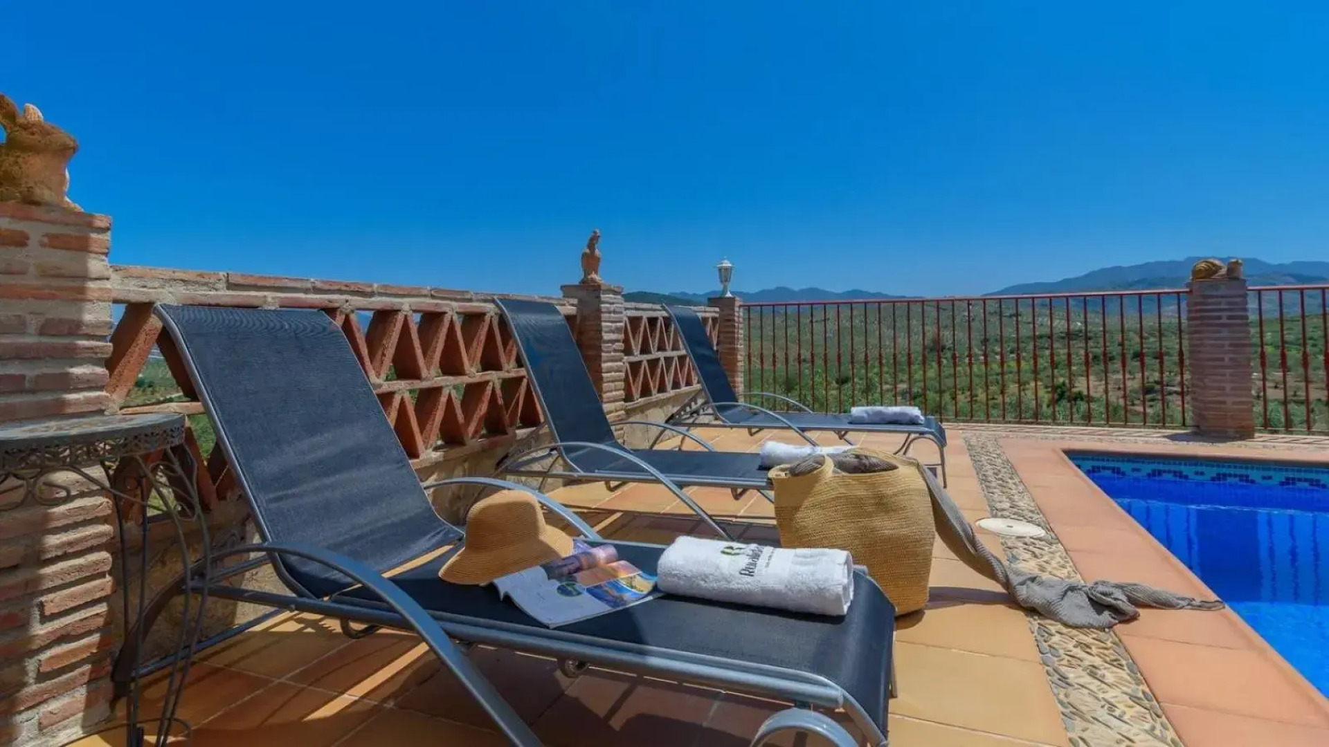 Casa Trigueros Alozaina by Ruralidays