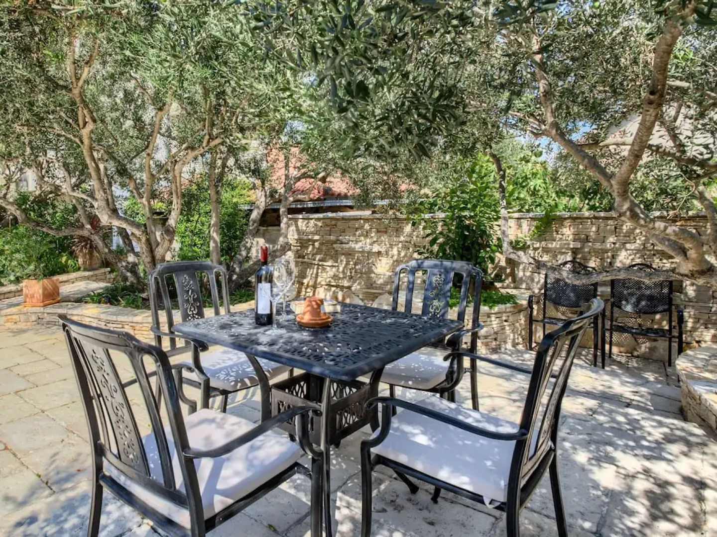 Apartment in Murter With Pool and Sea Views