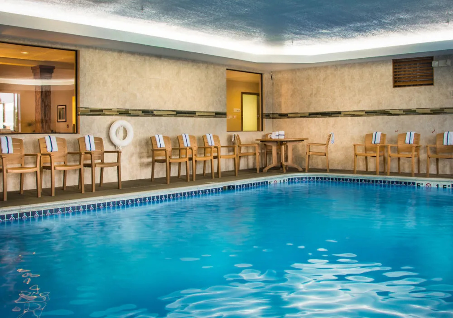 Holiday Inn Express & Suites South Haven