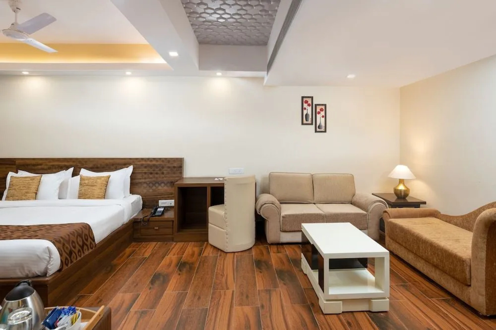 Cygnett Style Tania's