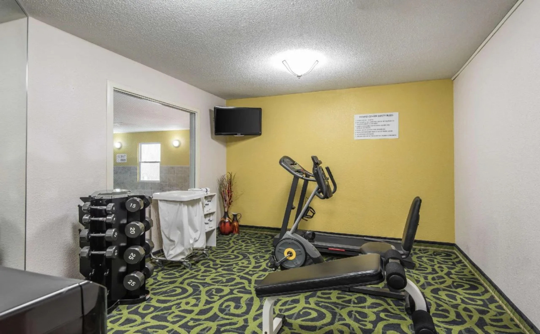 Quality Suites Kansas City International Airport