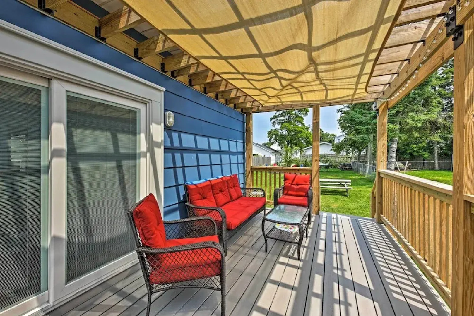 'ania's Retreat' w/ Deck: Walk to Lake Michigan!