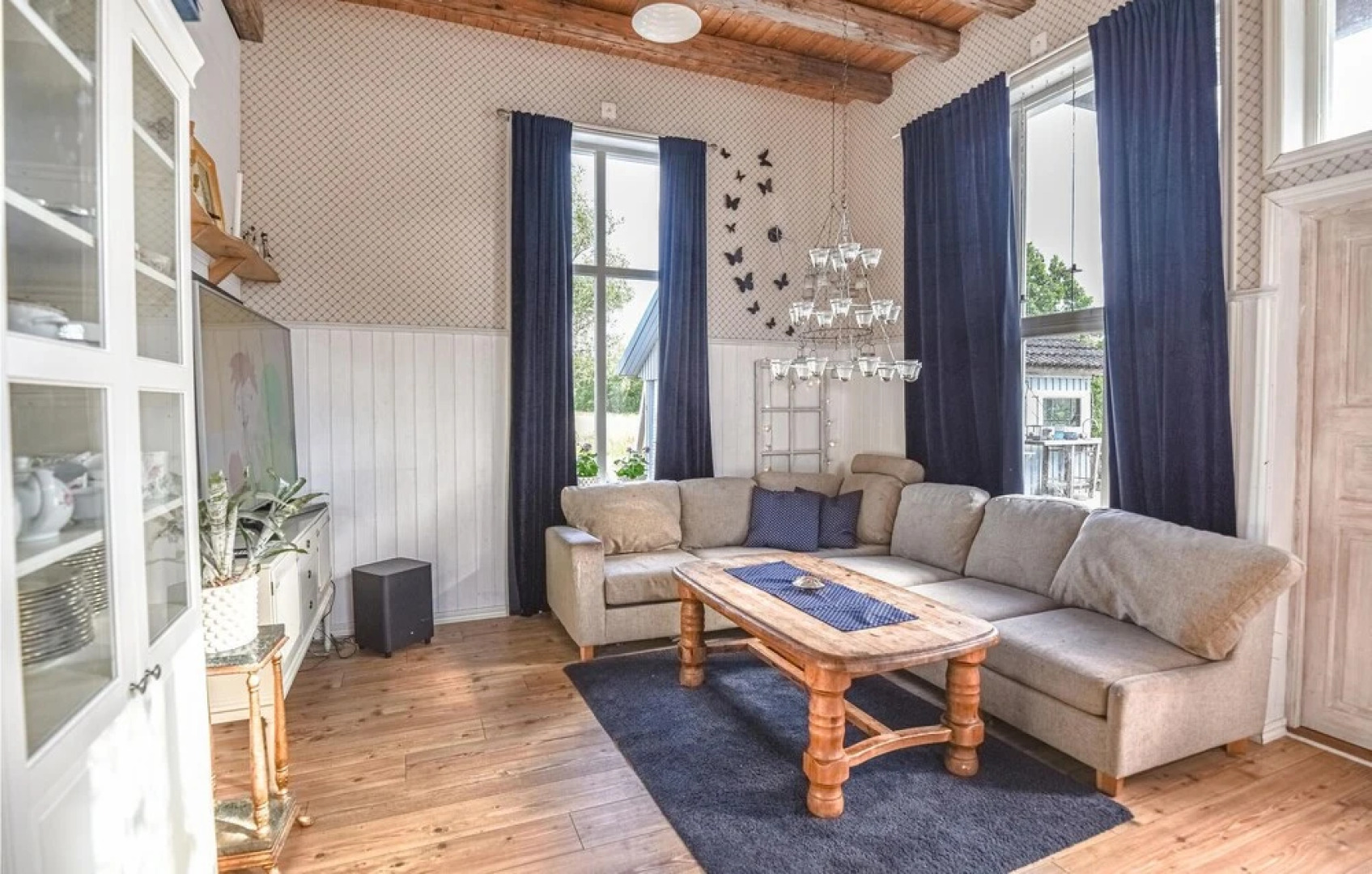 Beautiful Home in Vara With 4 Bedrooms and Wifi