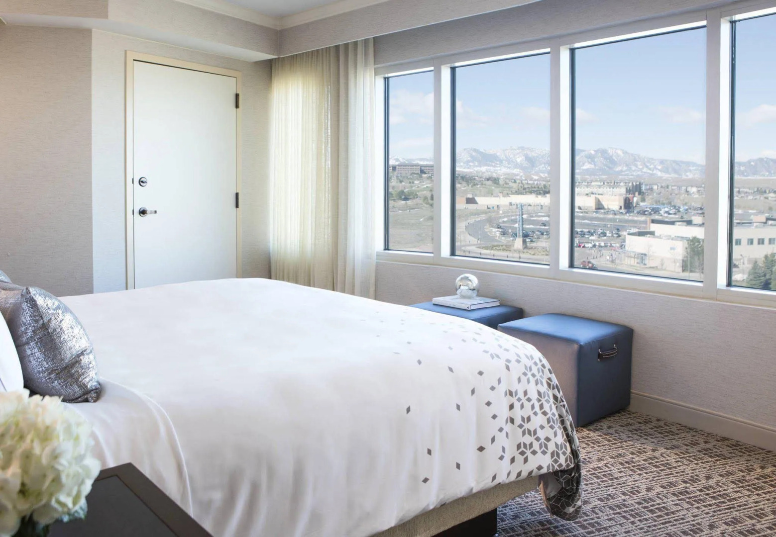 Renaissance Boulder FlatIron Hotel