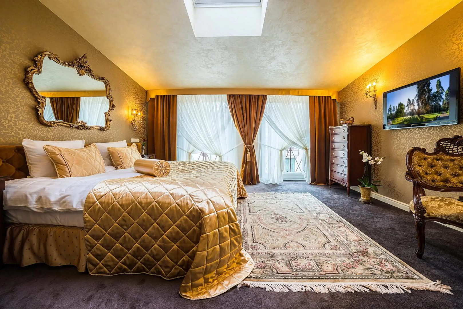 Отель и ресторан IMPERIAL (бывший Ramada)