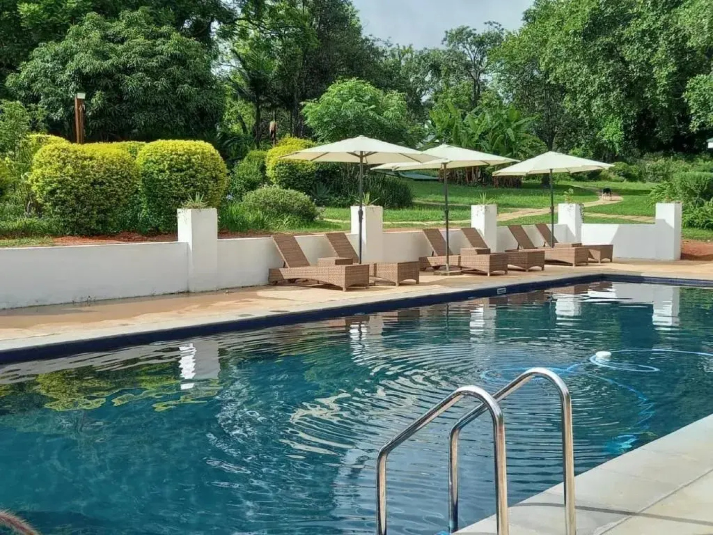 Nut Grove Boutique Hotel