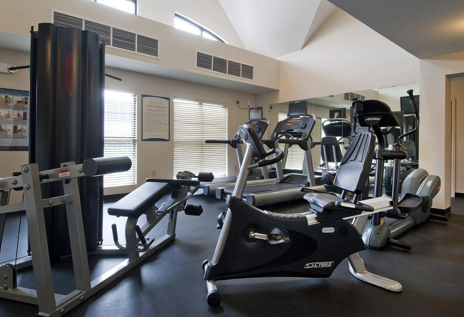 Staybridge Suites Charlotte Ballantyne by IHG