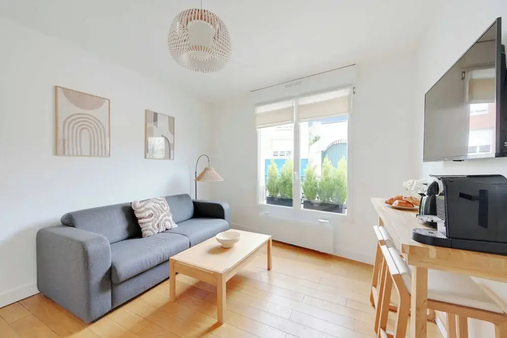 Charming Apartment - 1br-4p- Suresnes