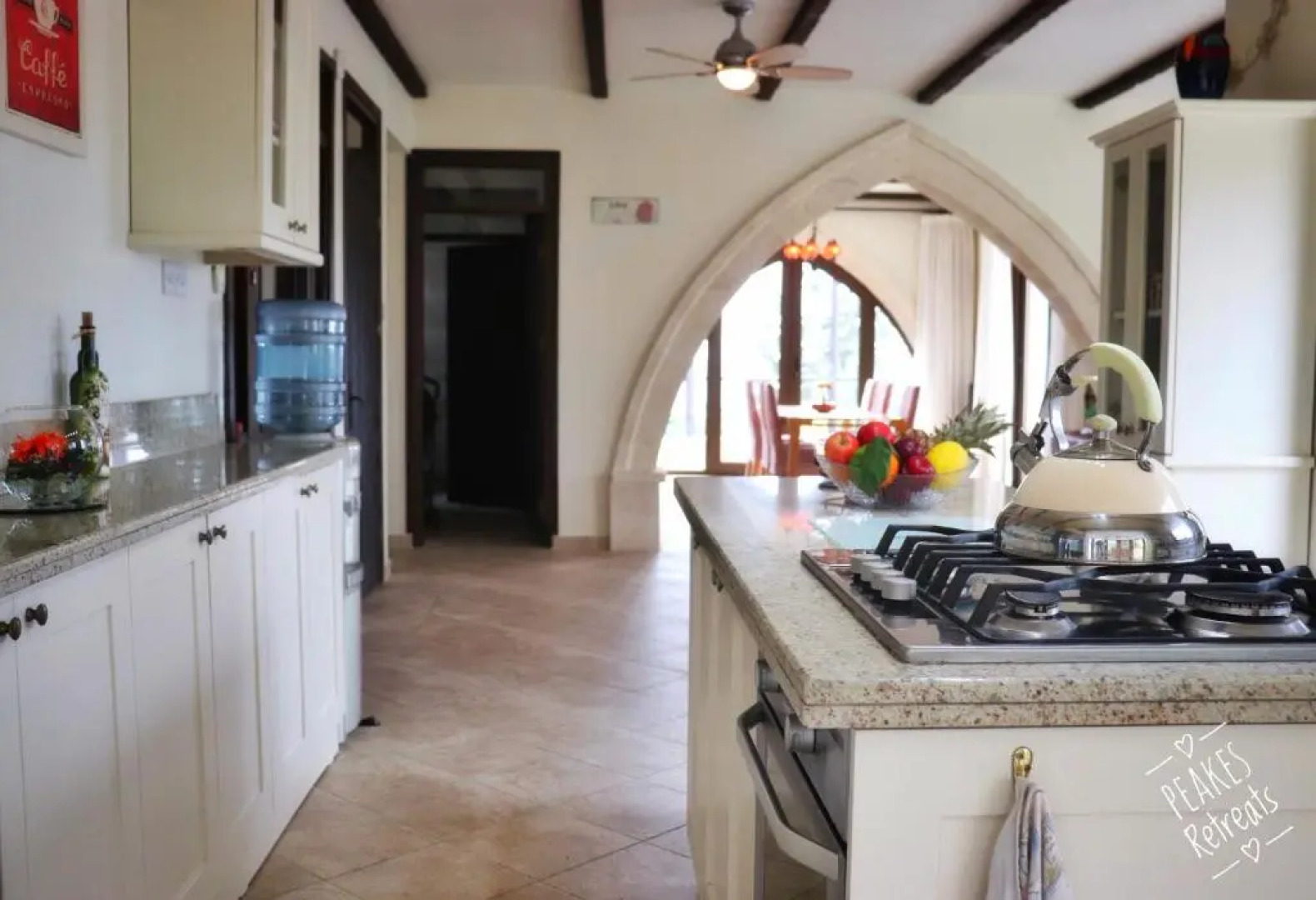 No1 The Lanterns, Peake’s Retreats