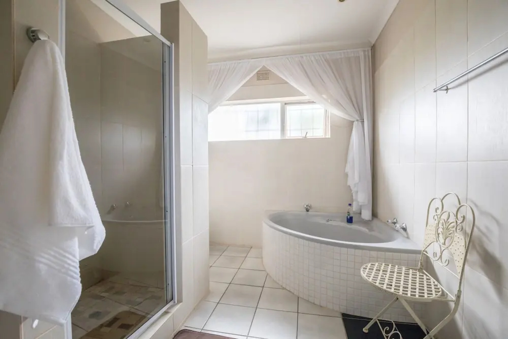 Hillton Manor Guest House