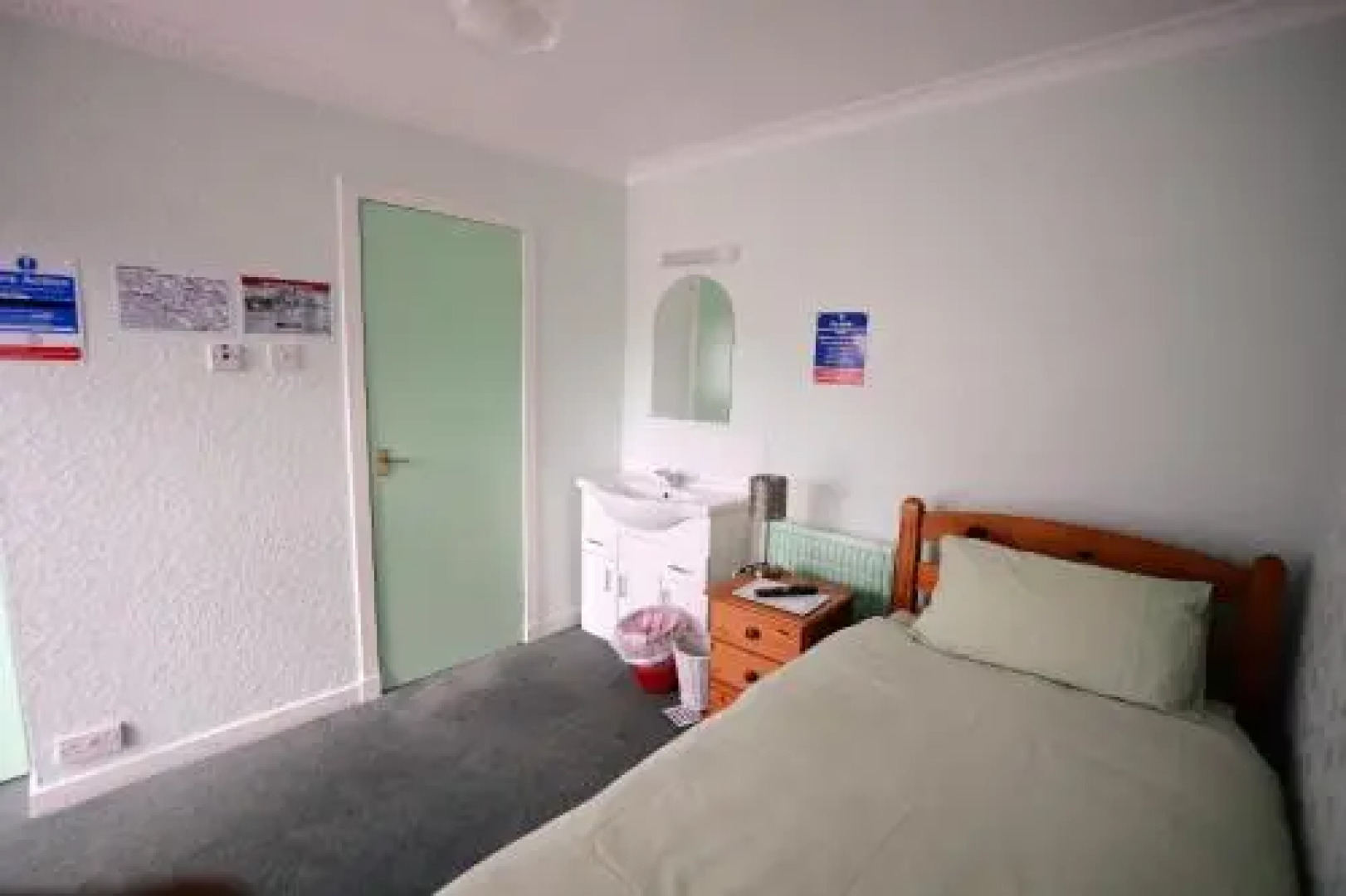 Torr House Premium Budget Central Hotel