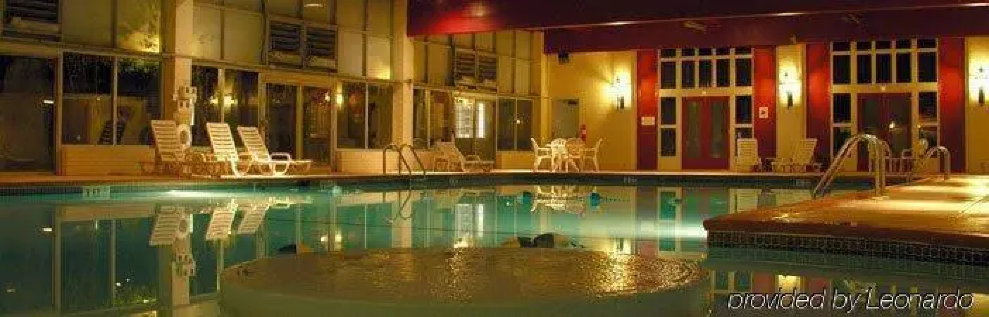 Hotel Carlisle & Embers Convention Center