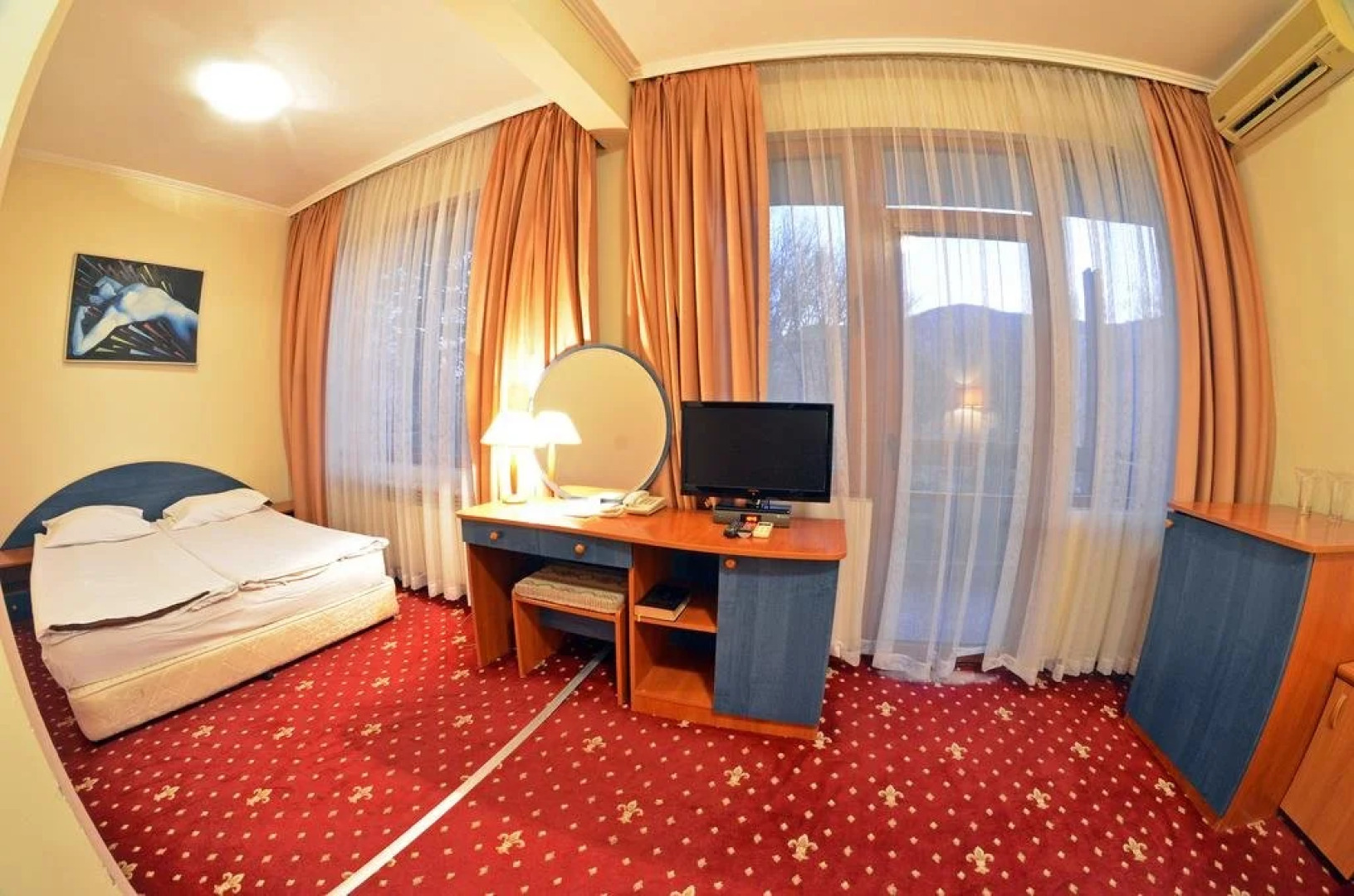 Hotel The White Horse