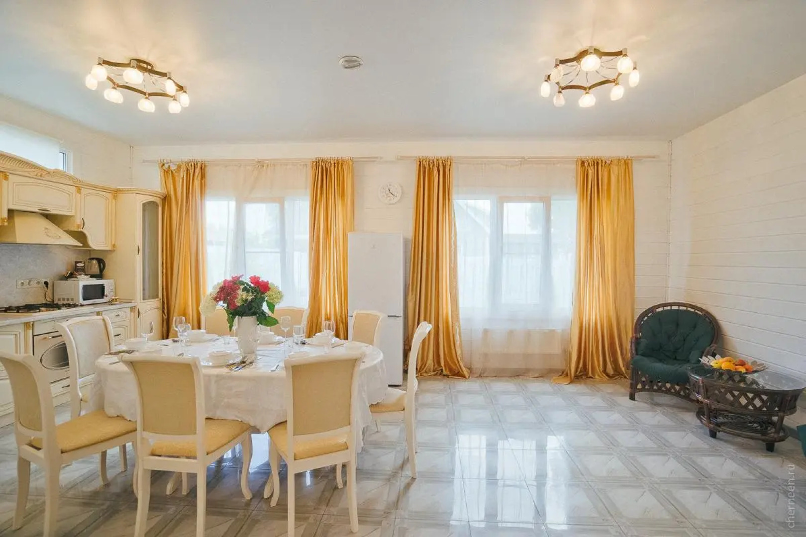 Ontario Village (Онтарио Вилладж)